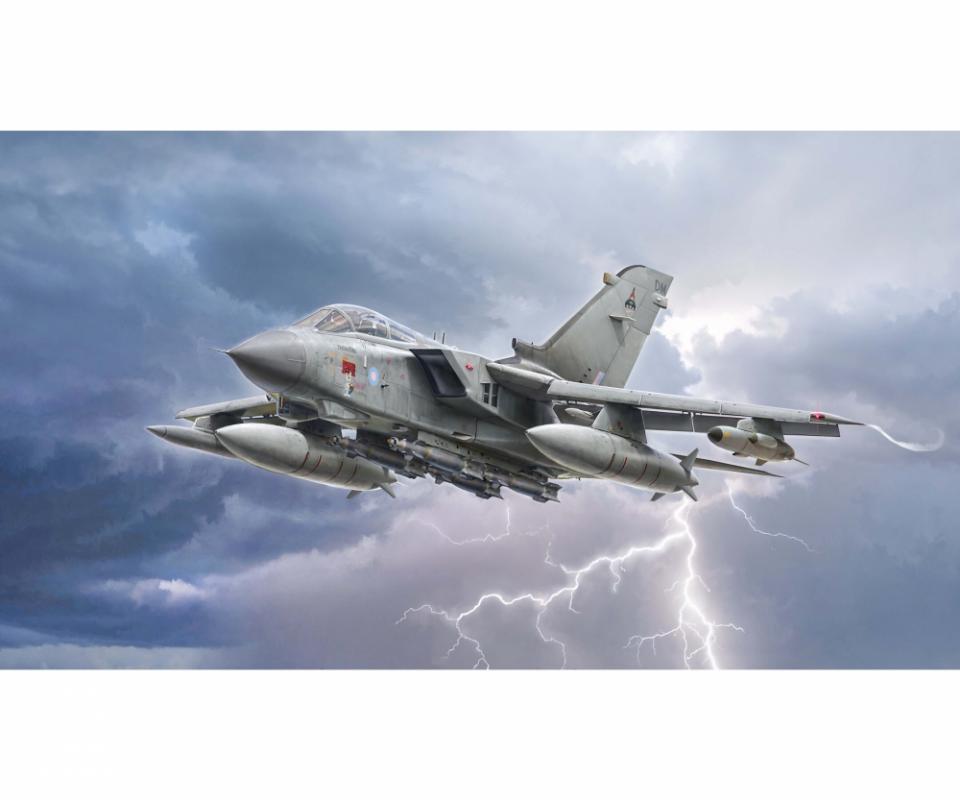 Italeri - 2513 Tornado GR4 Plastic Model Aircraft Kit - 1/32